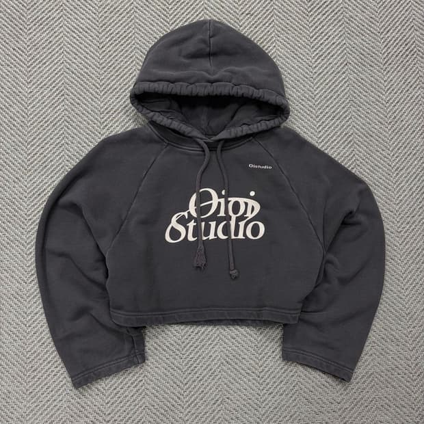 오아이오아이 크롭 후드티 v2056