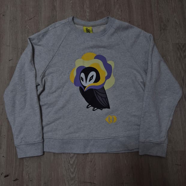 럭키슈에뜨 여성 슈에뜨 빅로고 프린팅 맨투맨 M(95)