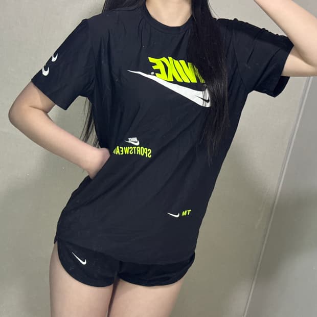 희귀 나이키 MT 멀티 올드스쿨 스우시 로고 기능성 반팔티 🖤