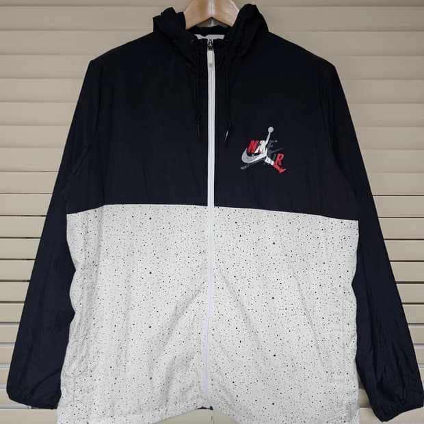 나이키 조던 점프맨 윈드러너 바람막이 XXL(110)