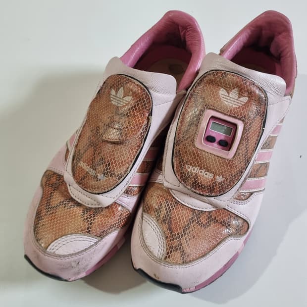 아디다스 마이크로페서