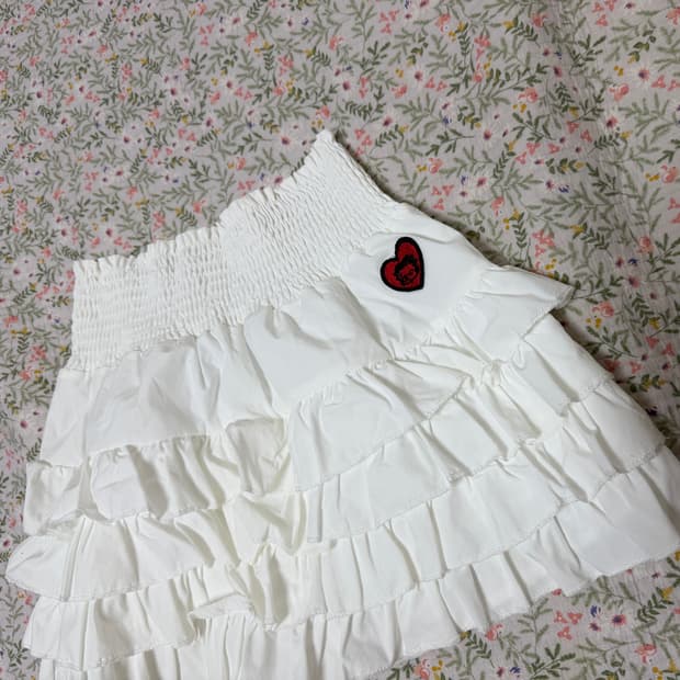 베티붑 하트 포인트 캉캉 프릴 스커트