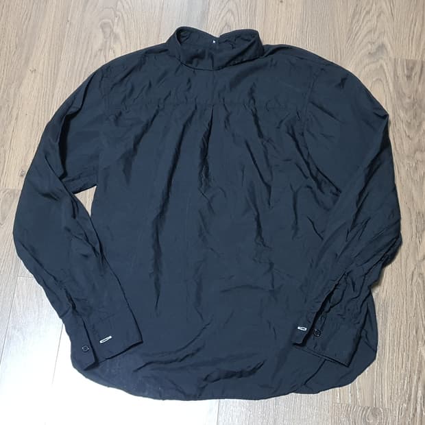 꼼데가르송 블랙 리버스 셔츠