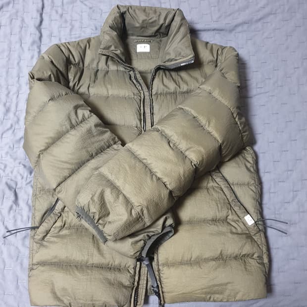 씨피컴퍼니 가먼트다잉 다운 경량 패딩 