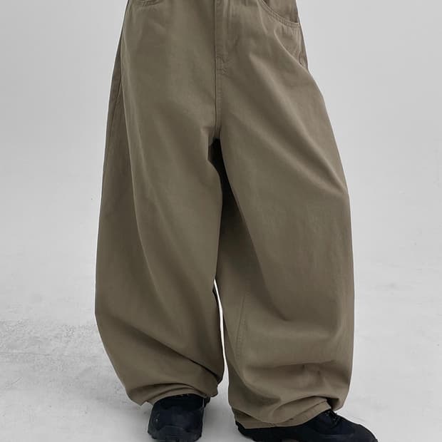 블랙업 펄튼 백포켓 벌룬 와이드 코튼팬츠