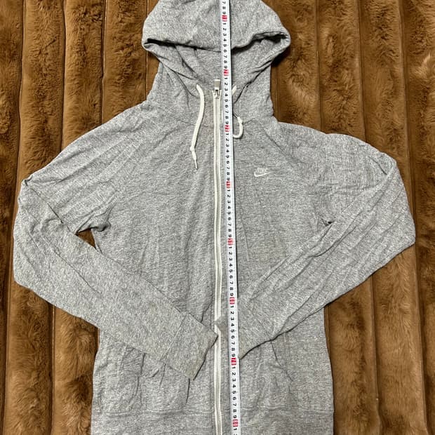 (매장구매)나이키 슬림핏 여성 후드집업