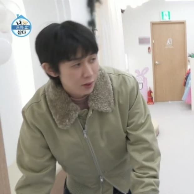 버버리 봄버 M 코쿤 자켓