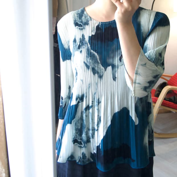 pleats ice printing top