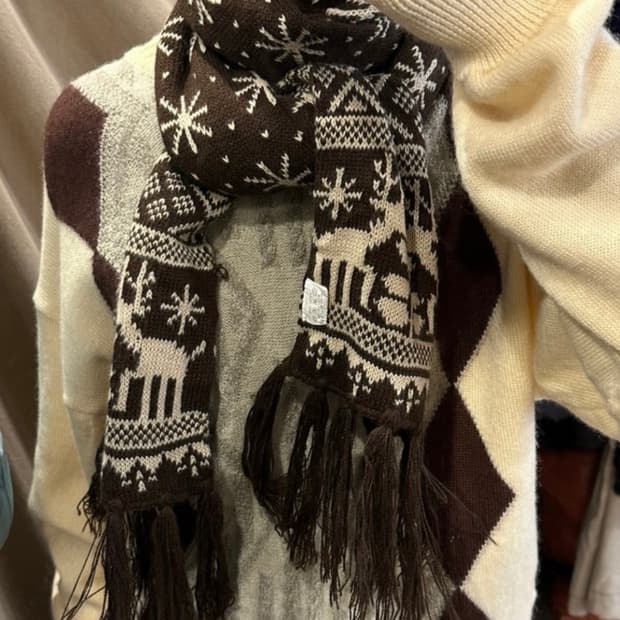 빈티지 노르딕 사슴 브라운 머플러 목도리