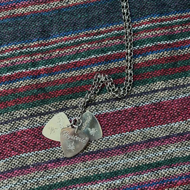 On Skull Pick Necklace Silver