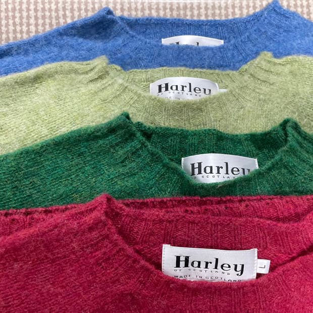 할리오브스코틀랜드 쉐기독 니트 L