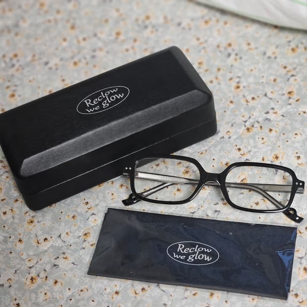 리끌로우 사각 뿔테 안경 RC FINN GLASS BL