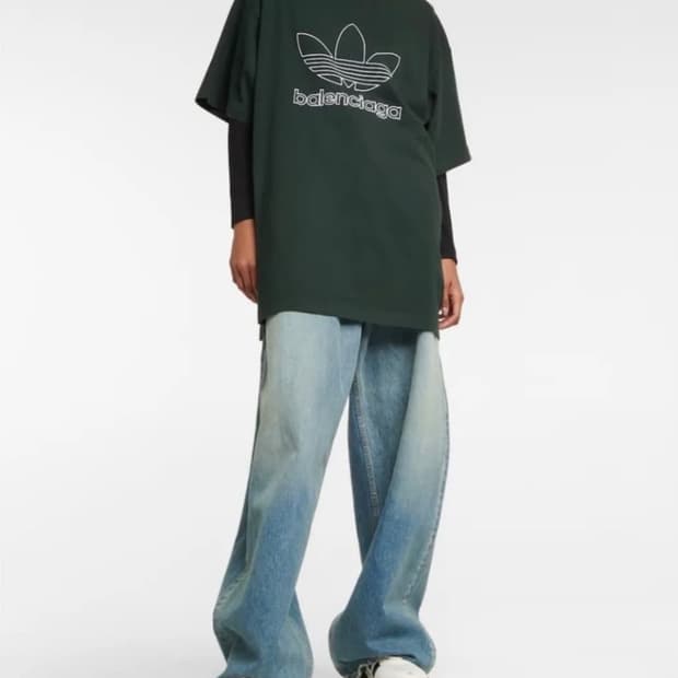 BALENCIAGA