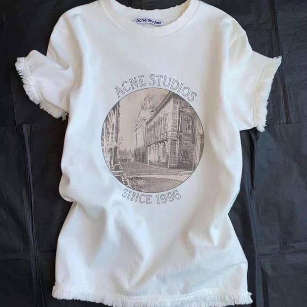 아크네 빈티지 로고 티셔츠