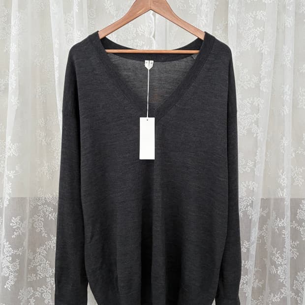 M) 새상품 아르켓 오버사이즈드 울 100 브이넥 니트 차콜