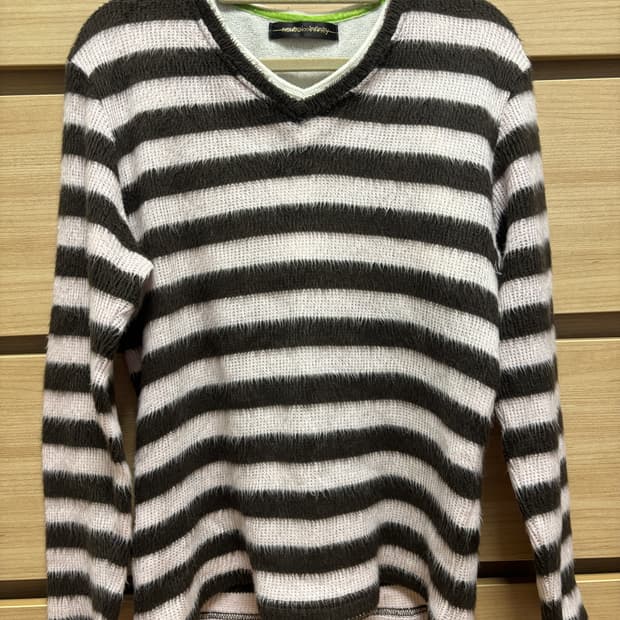 Stripe hairy knit