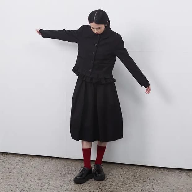 오헤시오 벌룬 밴딩 미디 스커트 블랙