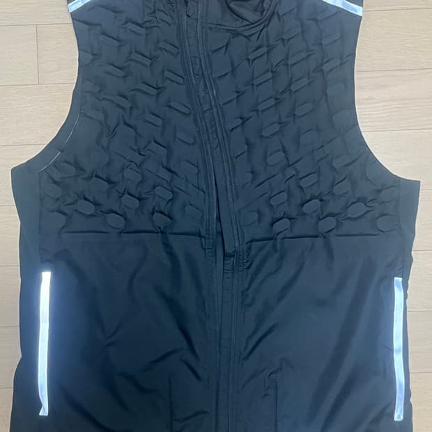 나이키 에어로로프트 조끼M,L