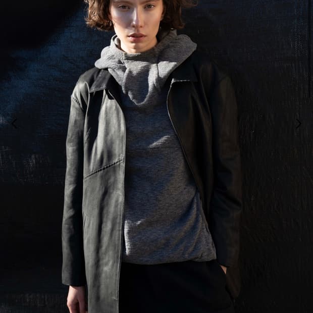 폼리쉬 레더 판매합니다