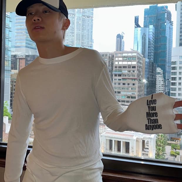 AHEU 프린팅 롱슬리브