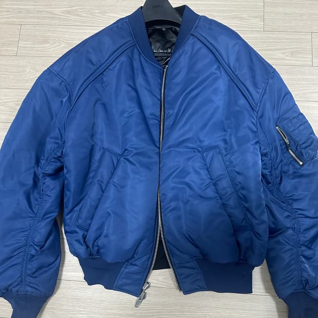 준지 리버서블 MA-1 아이유 마원  블루/블랙 044