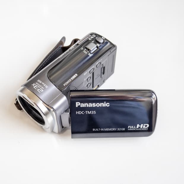 Panasonic HDC-TM35 / 빈티지 디지털 캠코더