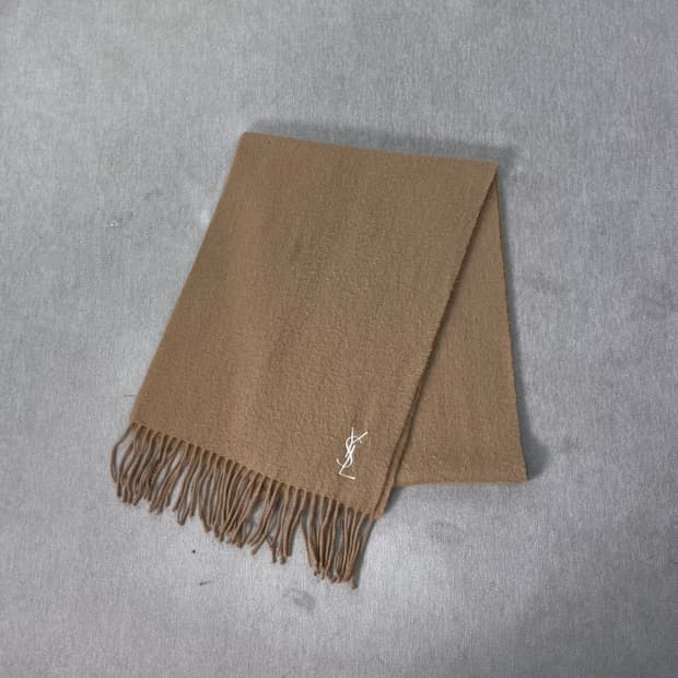 입생로랑 90s 베이지 울 머플러