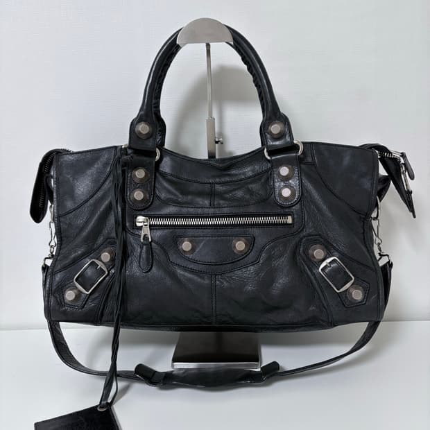 발렌시아가 파트타임 자이언트 모터백 블랙