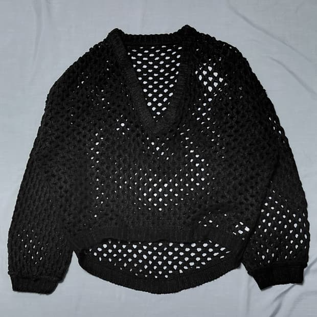 [GRL] 루즈핏 브이넥 그물 니트 (블랙/F사이즈)