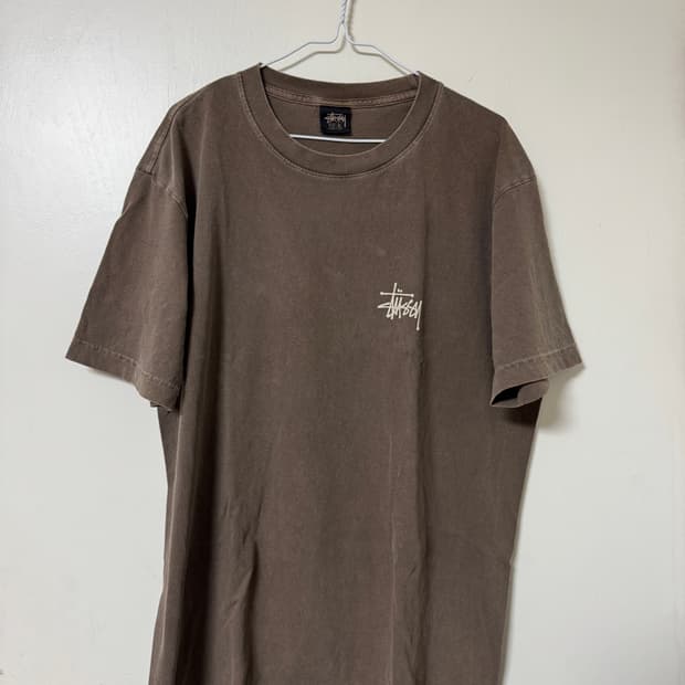 [L] 스투시 베이직 티셔츠 반팔티 피그먼트 브라운