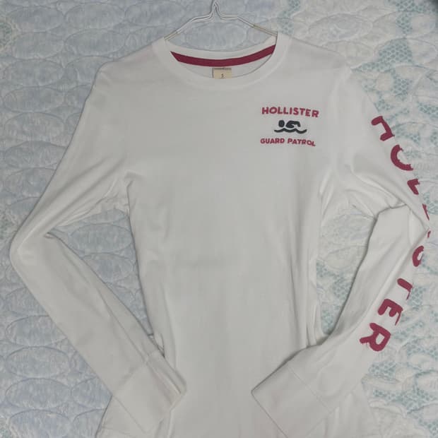 홀리스터 롱슬리브 🤍