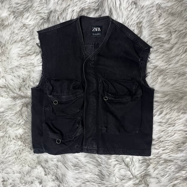 [S] 자라 멀티 포켓 베스트