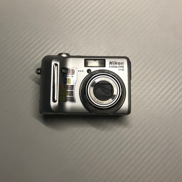 니콘 쿨픽스 p2 디카 nikon coolpix p2