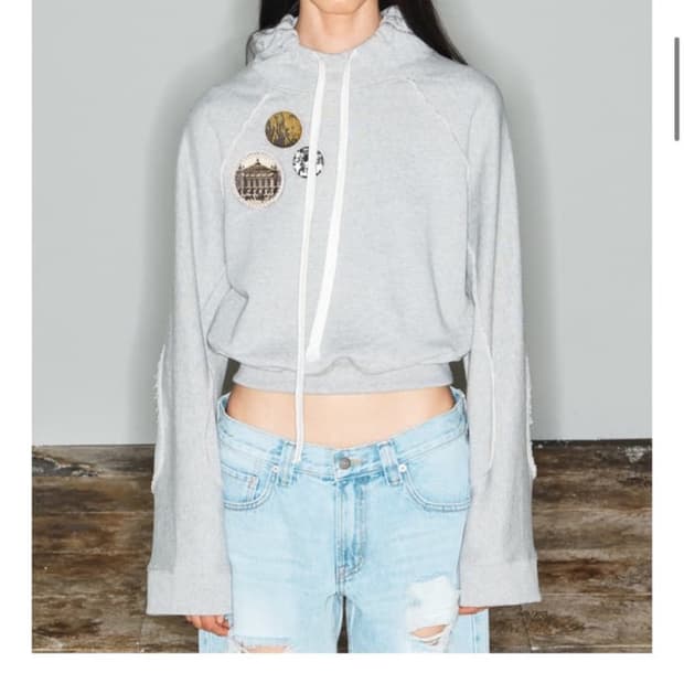 오픈와이이 레글런 크롭 후디