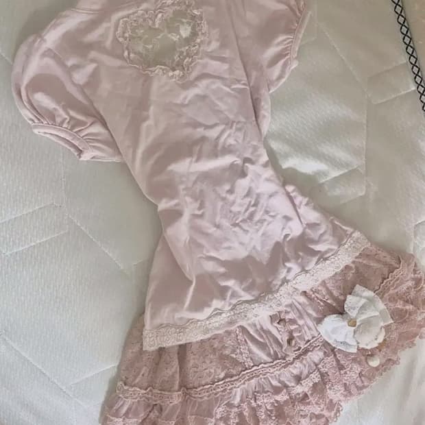 트랄라라 하트트임 레이스 퍼프탑+ 리즈리사 핑크 큐롯 세트