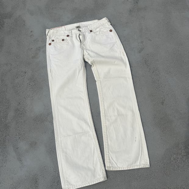 [32] True Religion 트루릴리젼 화이트 부츠컷 데님팬츠