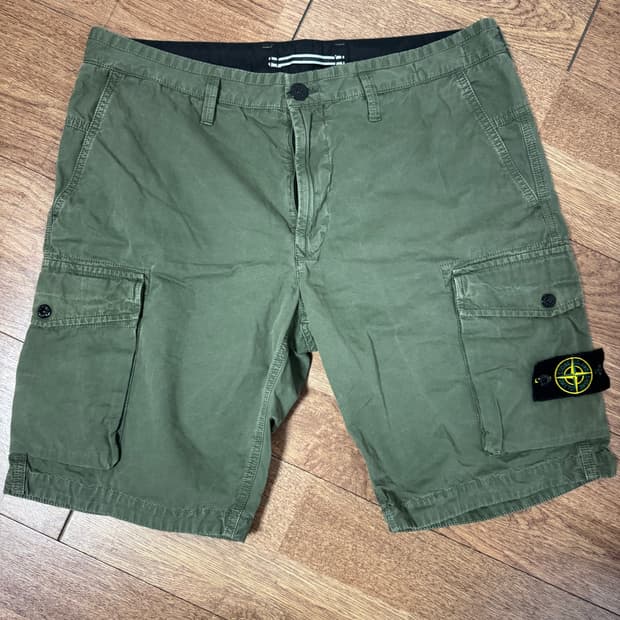 스톤아일랜드 카고 반바지 팝니다