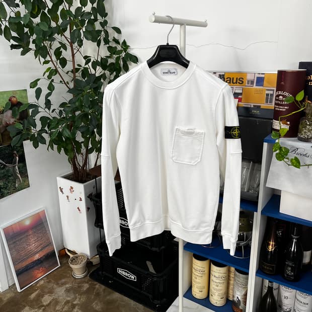 스톤아일랜드 맨투맨 L