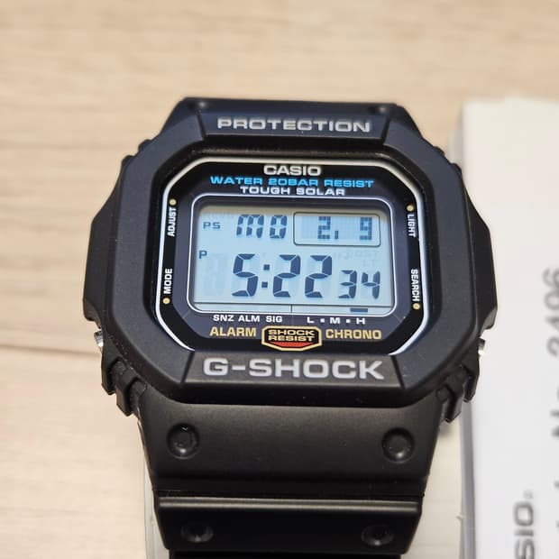 지샥 g-5600ue-1dr 터프솔라