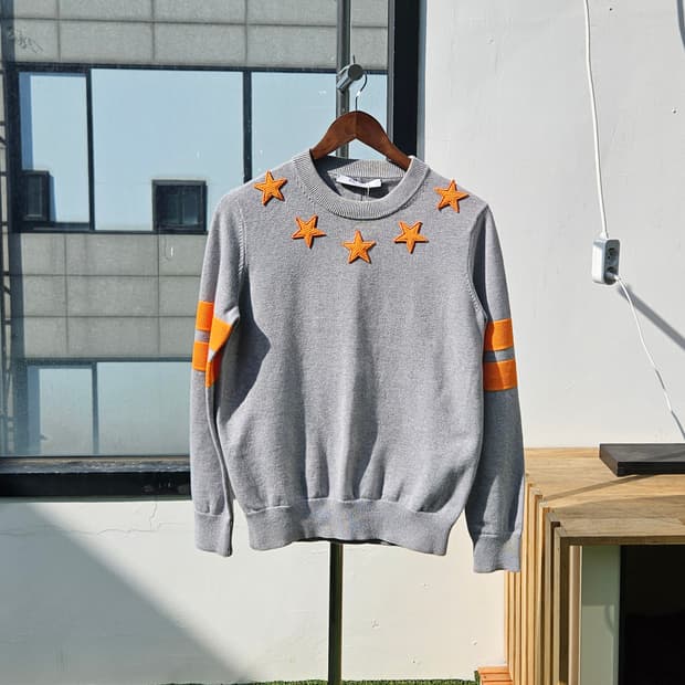 지방시 스타 패치 니트