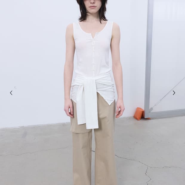 TWO-WAY BUTTON-UP TOP (WHITE) S