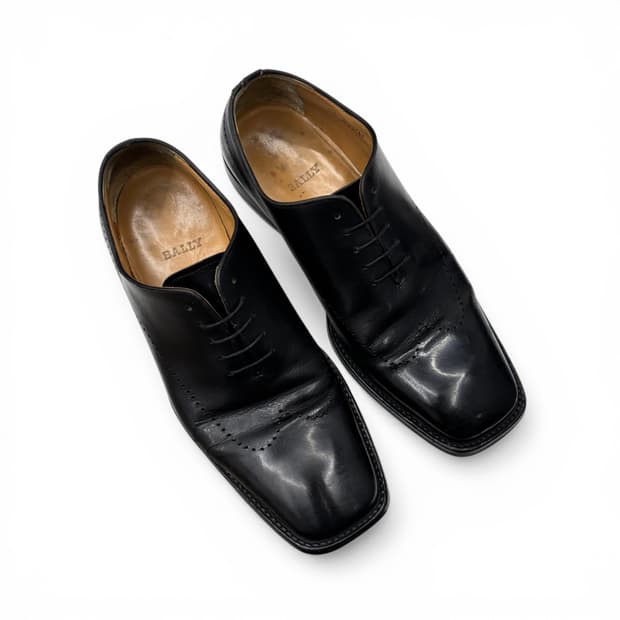 발리 스퀘어토 로퍼