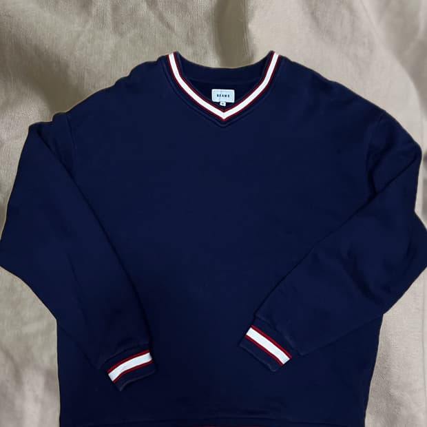 빔즈 기모 맨투맨