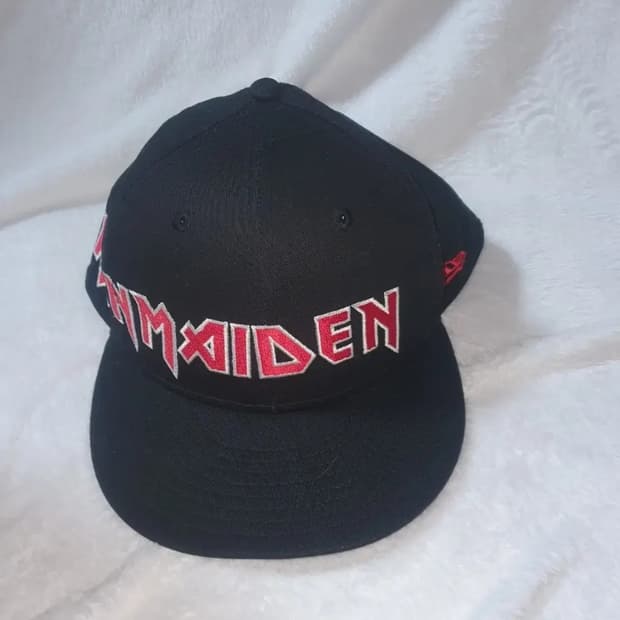 뉴에라 아이언메이든 메탈피크 IRONMAIDEN  한정판 빅사이즈