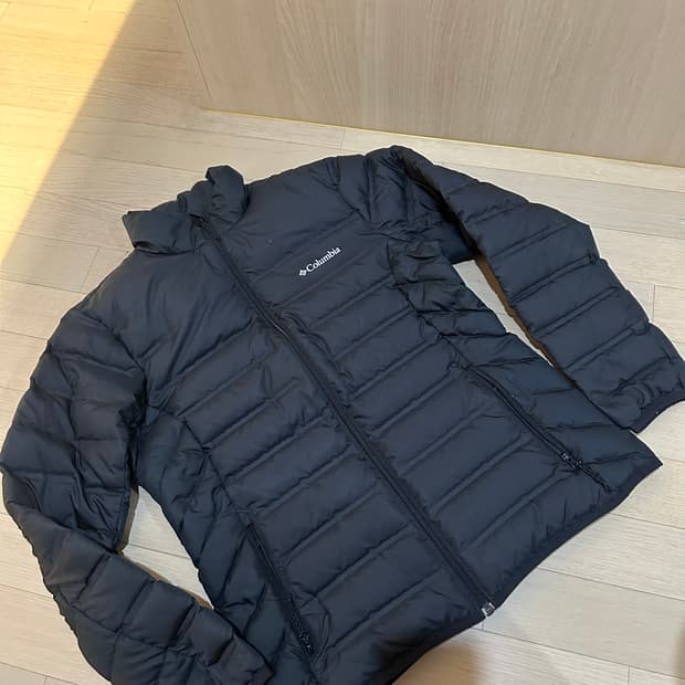 컬럼비아 레이크 덕다운 오리털 경량패딩 L(100) 블랙