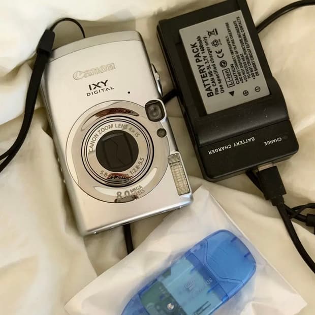 캐논 익시 810 IS (익서스950)