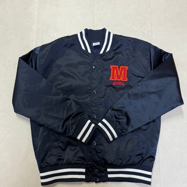 모마x챔피온 바시티자켓