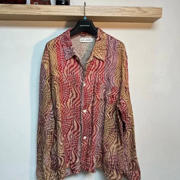 아워레가시 셔츠