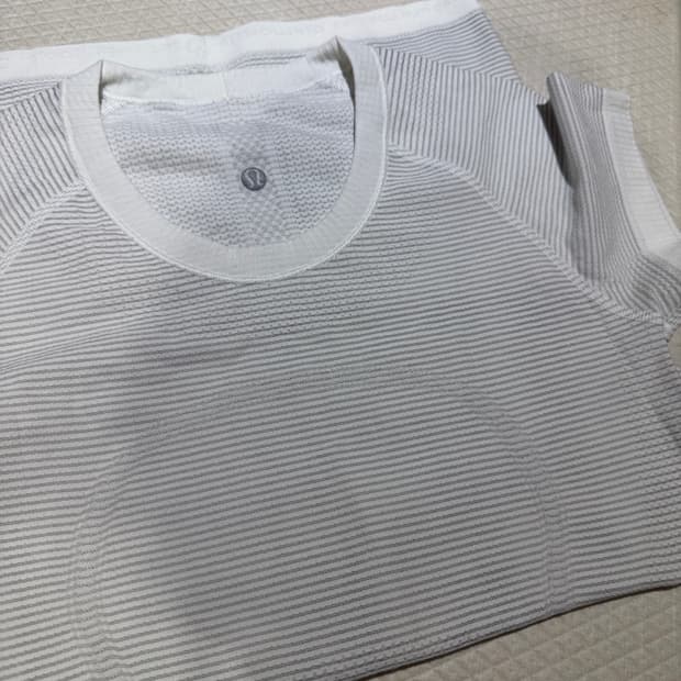 룰루레몬 스위프틀리 테크 숏 티셔츠