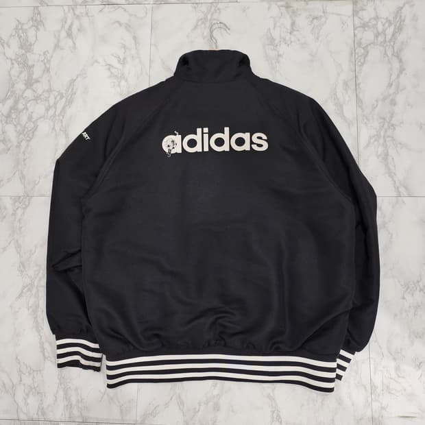 아디다스 마샬이츠 백로고 자켓
L